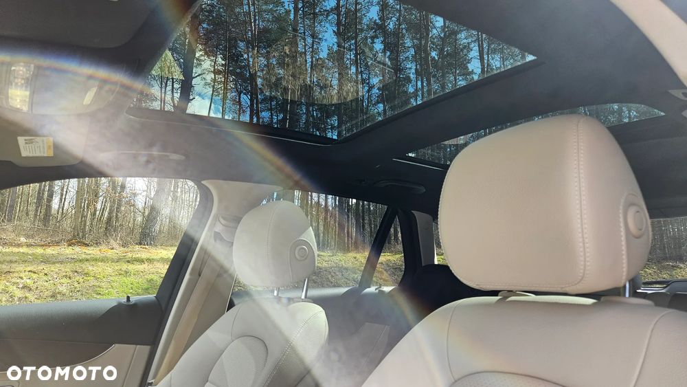 Mercedes-Benz GLC 300 4Matic 9G-TRONIC - 13