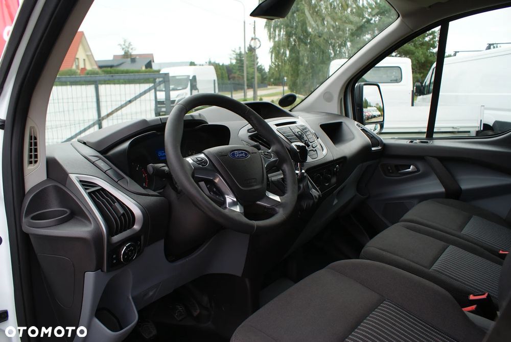 Ford Transit Custom - 10