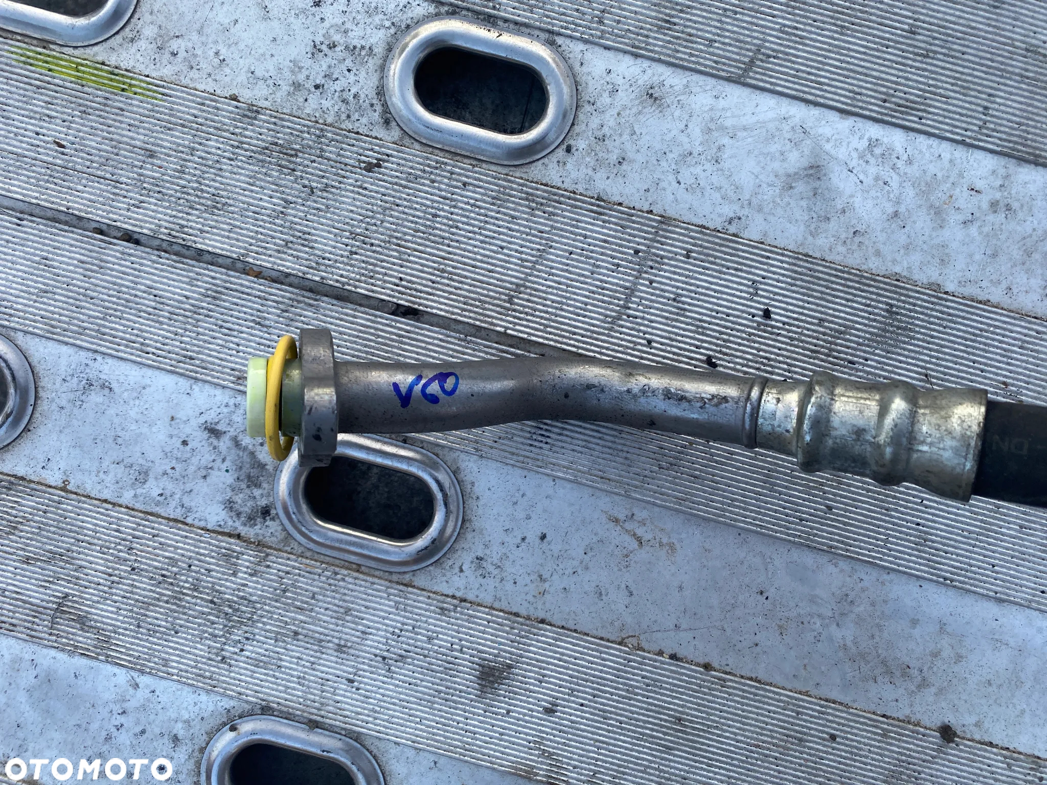PRZEWÓD WĄŻ KLIMATYZACJI VOLVO V60 31369697 - 2