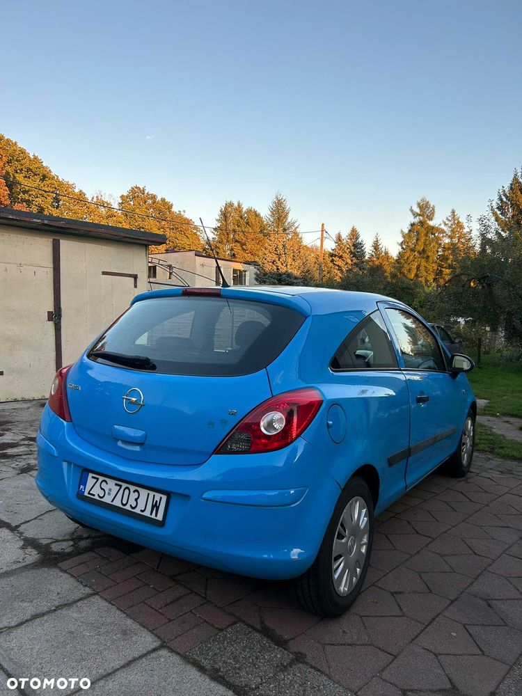 Opel Corsa - 3