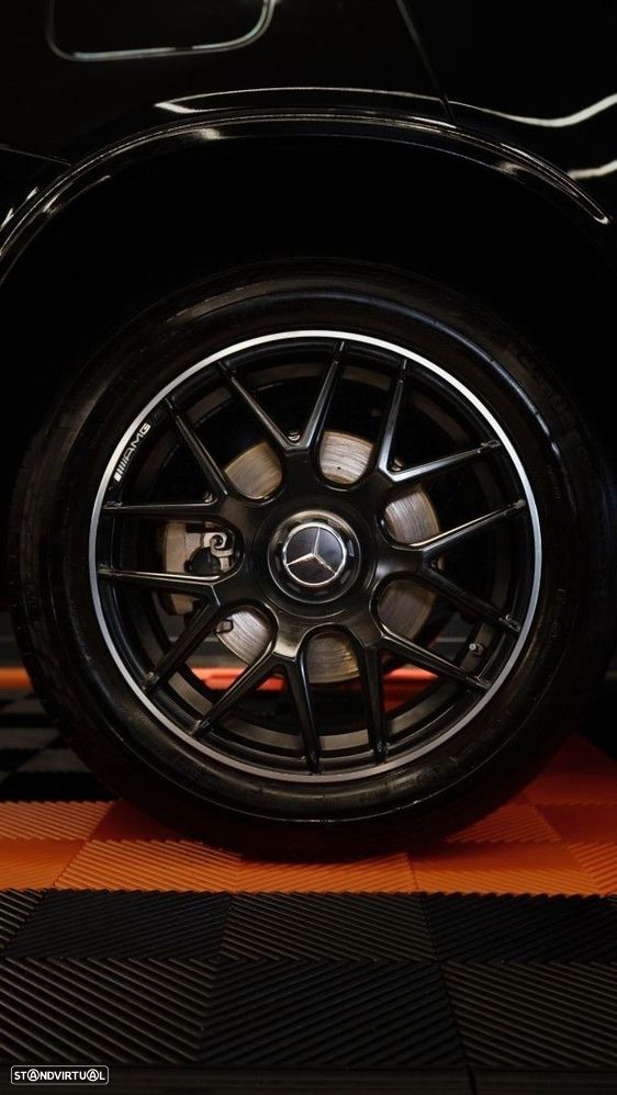 Mercedes-Benz GLC 300 de 4Matic 9G-TRONIC AMG Line - 39