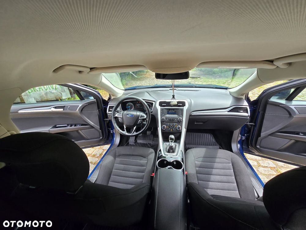 Ford Mondeo 2015 photo 3