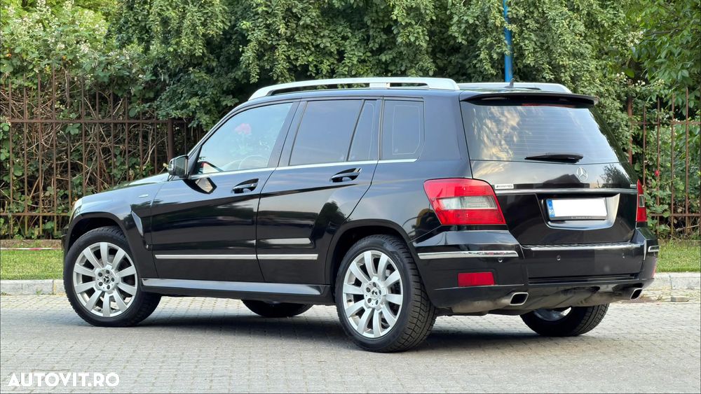 Mercedes-Benz GLK - 4