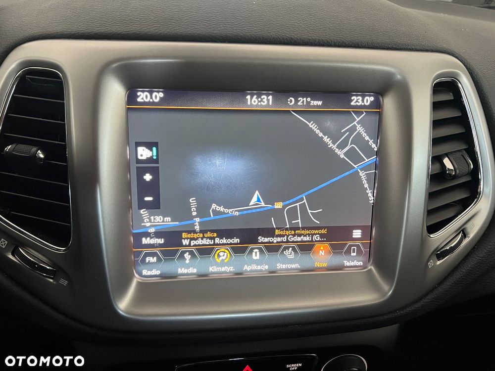 Jeep Compass - 28