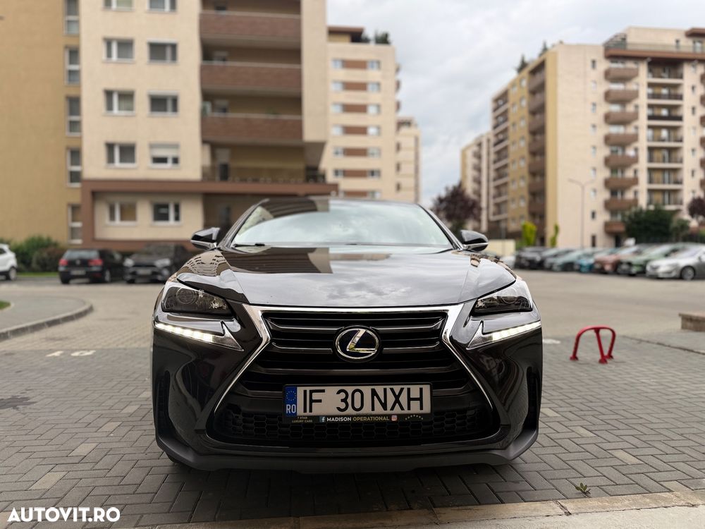 Lexus Seria NX - 3
