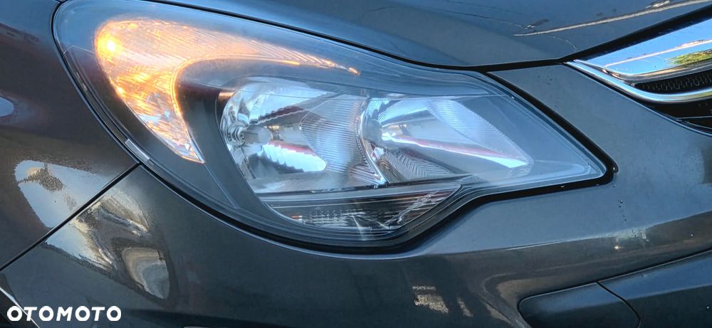 Opel Corsa 1.4 16V Energy - 25