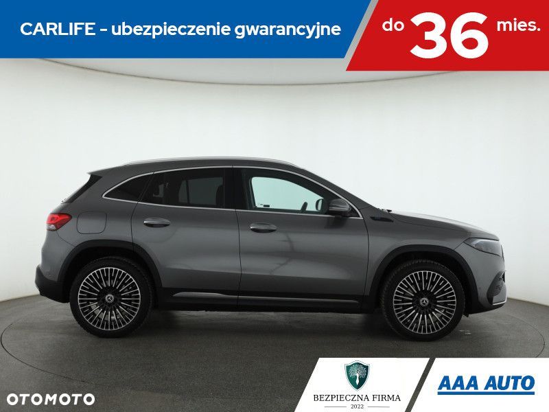 Mercedes-Benz EQA - 8
