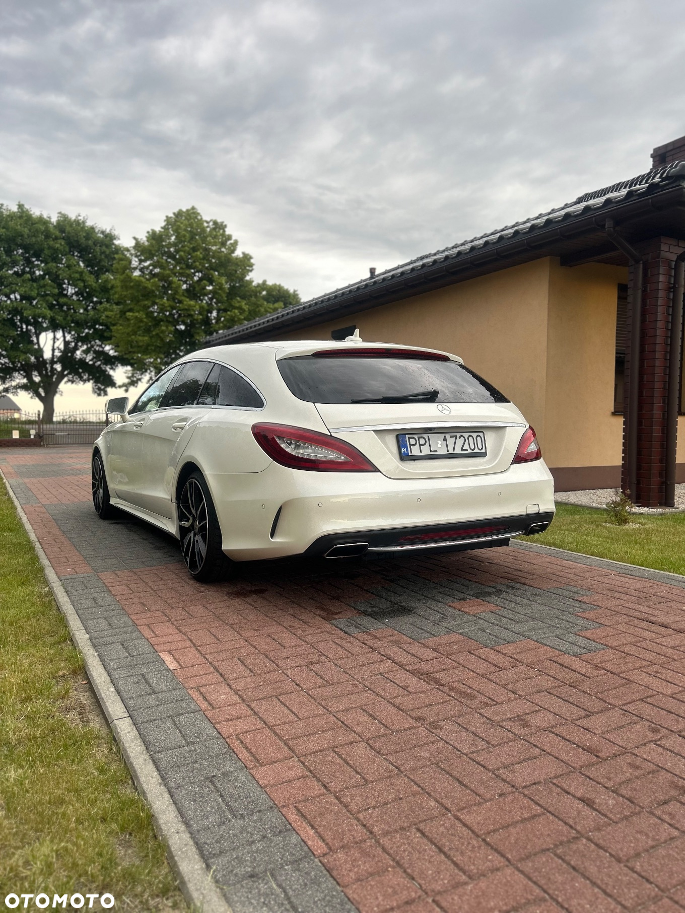 Mercedes-Benz CLS 350 BlueTEC 4-Matic - 12