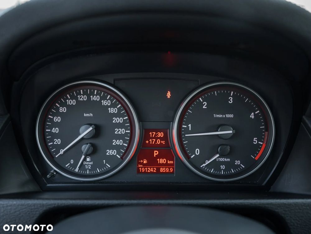 BMW X1 sDrive20d Sport Line - 21