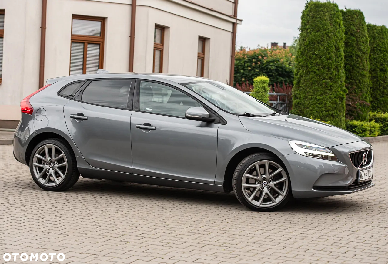 Volvo V40 D2 Drive-E SCR Momentum - 3