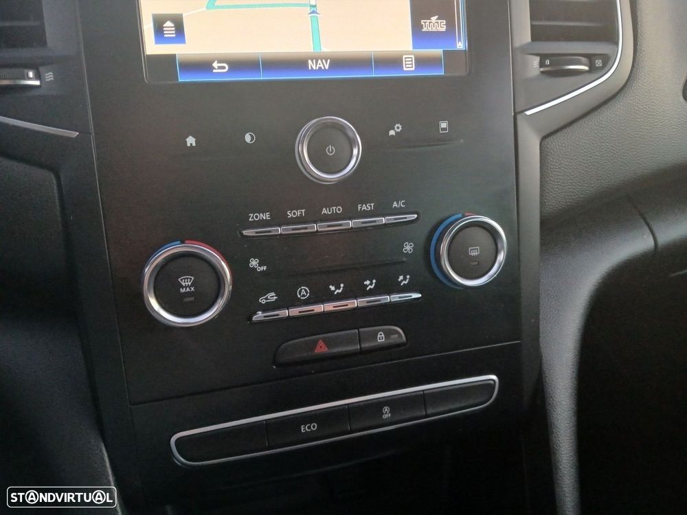 Renault Mégane 1.5 Blue dCi Limited - 19