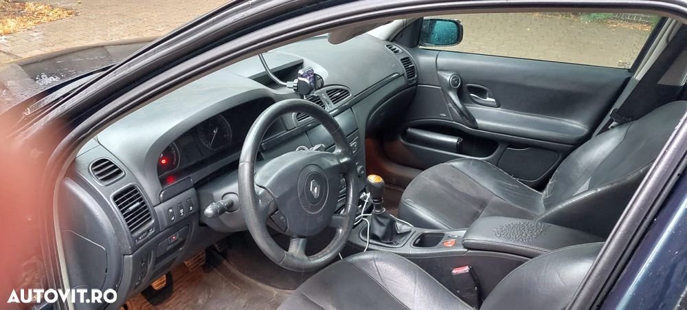 Renault Laguna 2.0dCi Privilege - 6