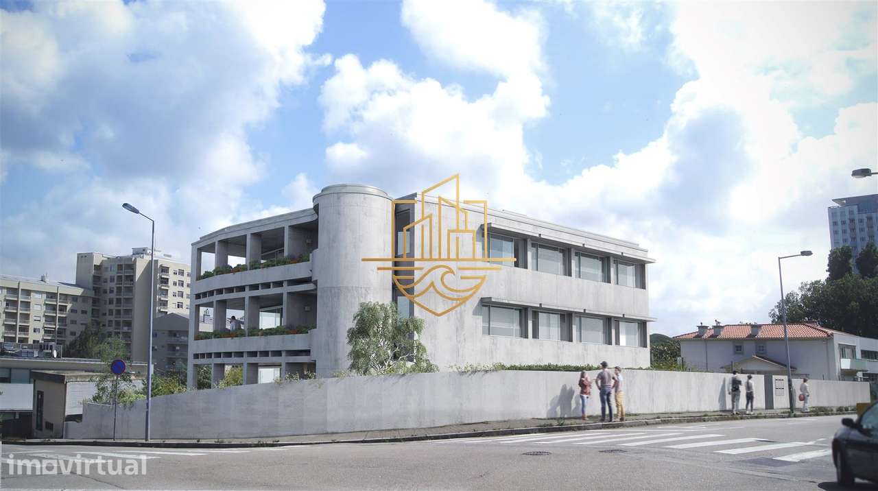 CASAS GARCIA DE ORTA 456 — T3 com jardim privativo no Porto - Grande imagem: 2/11