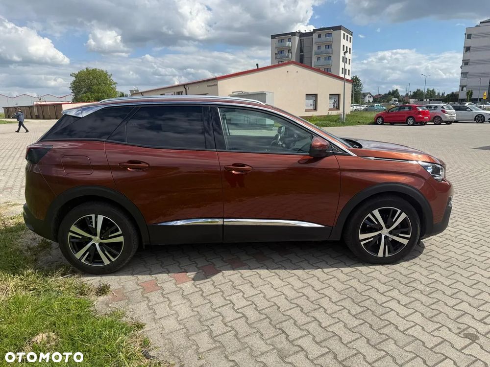 Peugeot 3008 1.2 PureTech Allure S&S EAT6 - 10