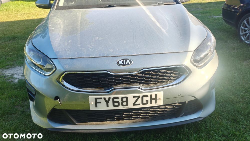 Kia Ceed - 3