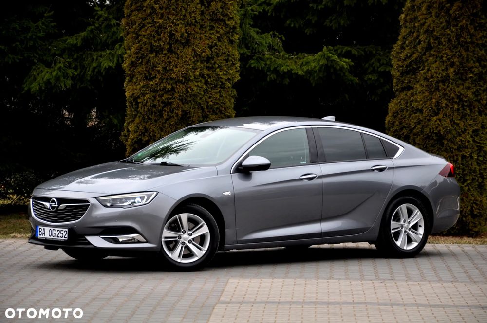 Opel Insignia 2.0 CDTI 4x4 ecoFLEX Start/Stop Business Edition - 4