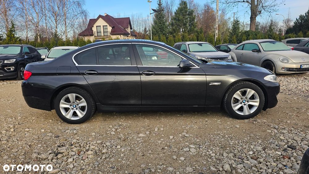 BMW Seria 5 520d Edition Fleet - 12