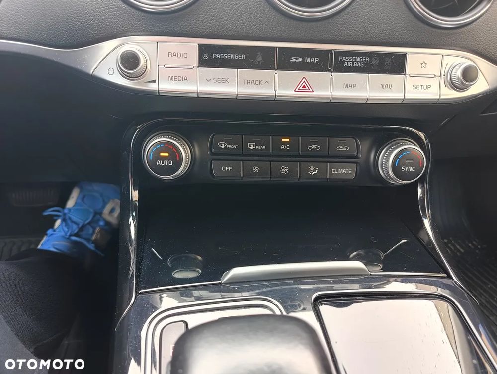 Kia Stinger 2.0 T-GDI XL - 16