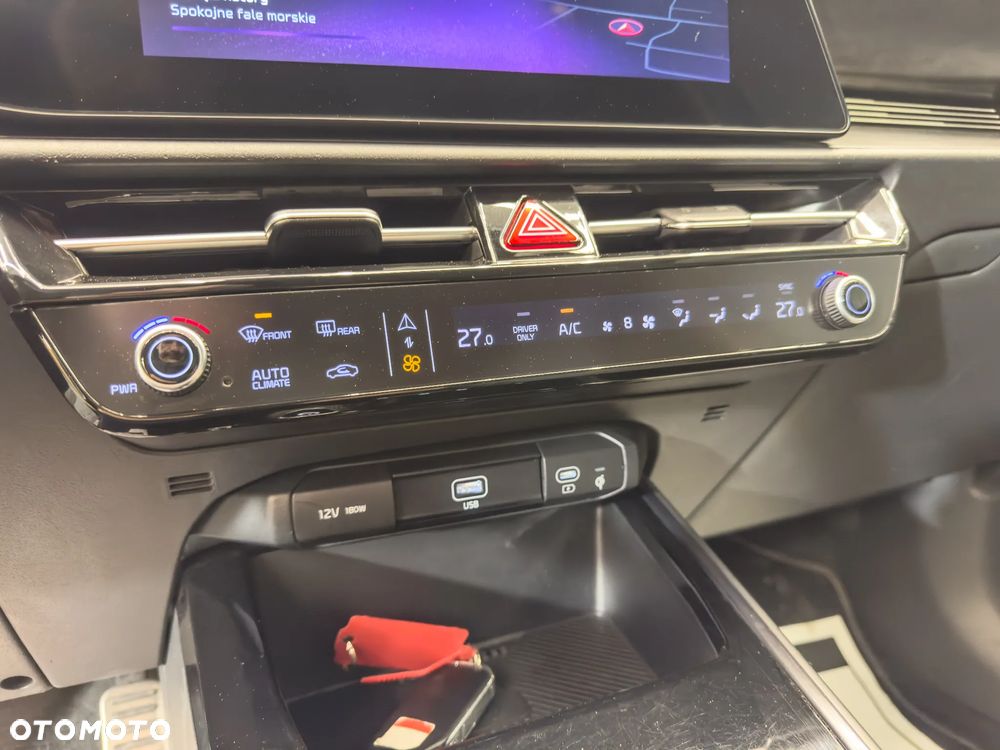 Kia Niro - 33