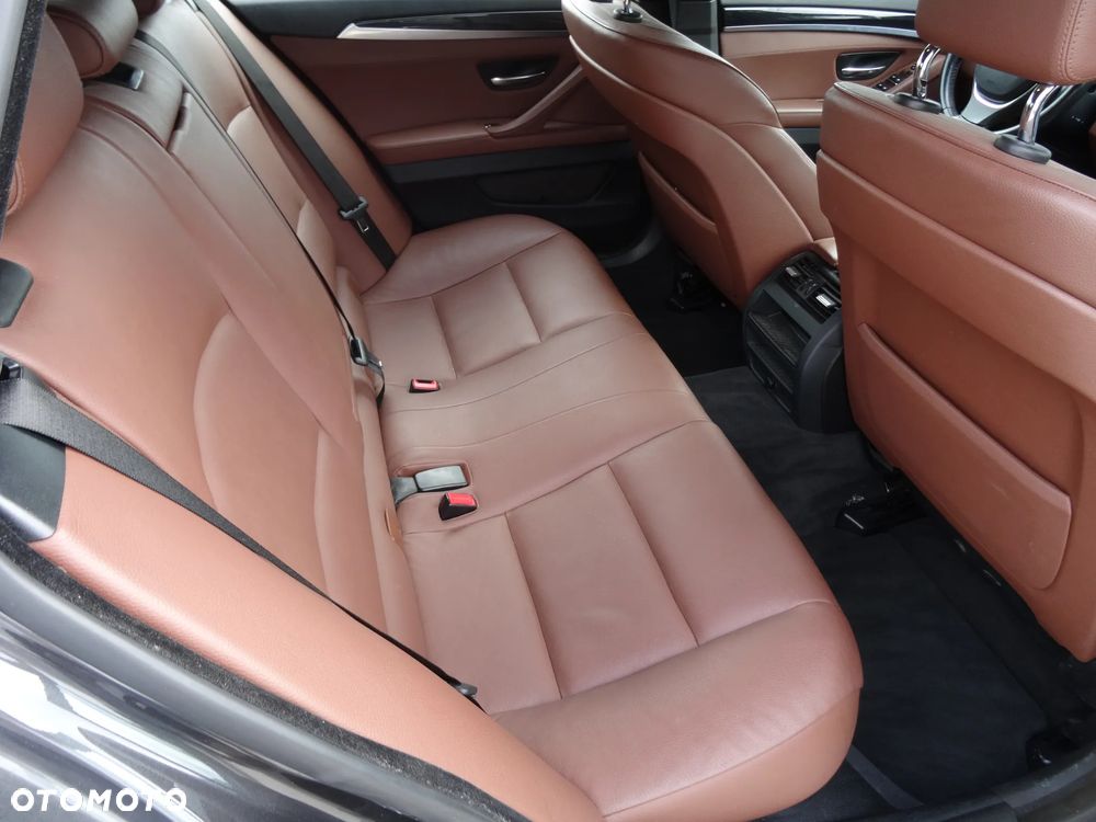 BMW Seria 5 520d Edition Fleet - 13