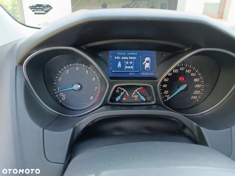 Ford Focus 1.0 EcoBoost Titanium - 17