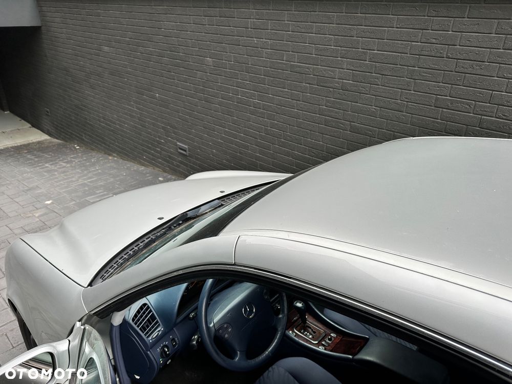Mercedes-Benz CLK - 15