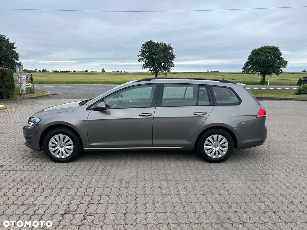 Volkswagen Golf - 4