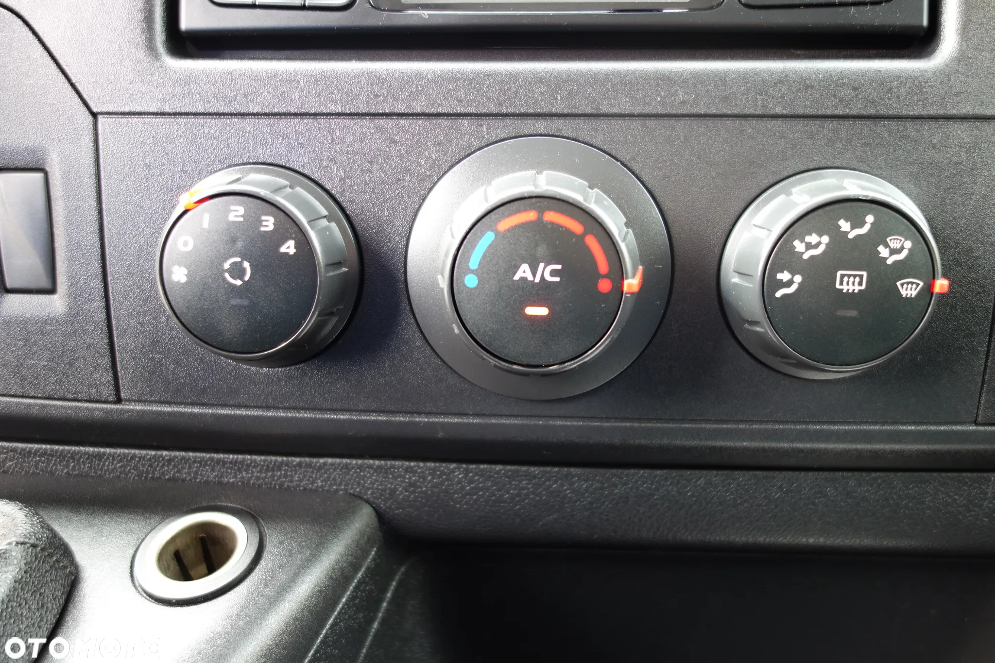Renault Master Mroźnia - 40 C° , Chłodnia , Izoterma - 29