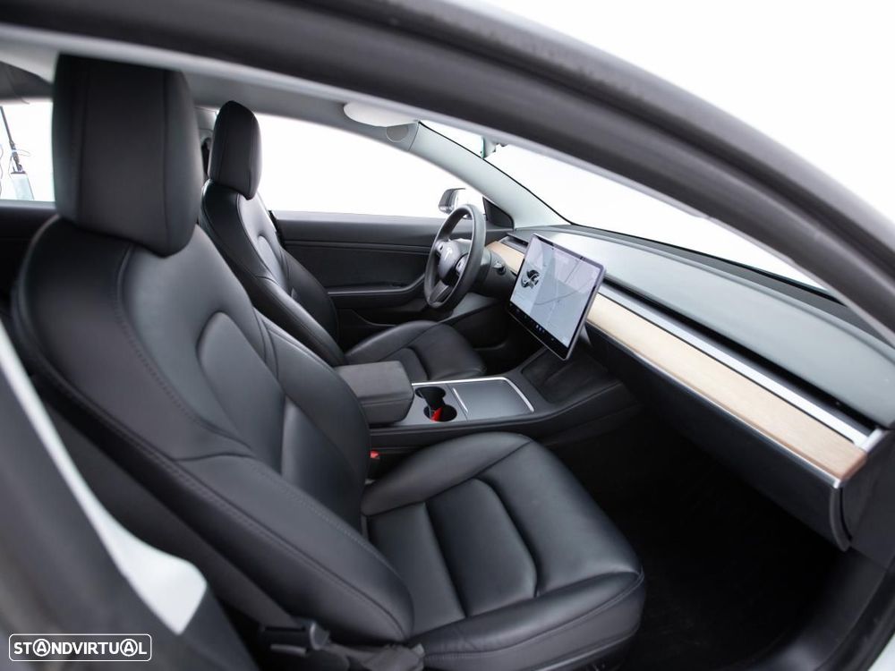 Tesla Model 3 Standard Range Plus RWD - 11