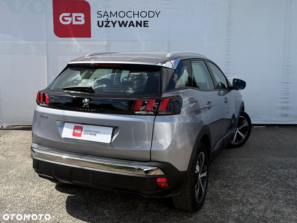 Peugeot 3008 1.6 PureTech GPF Allure S&S EAT8 - 11