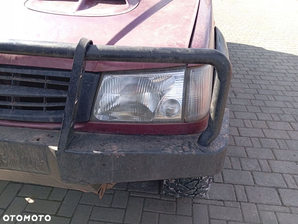 HYUNDAI GALLOPER 5D LAMPA LEWA PRZEDNIA PRZÓD EU - 1