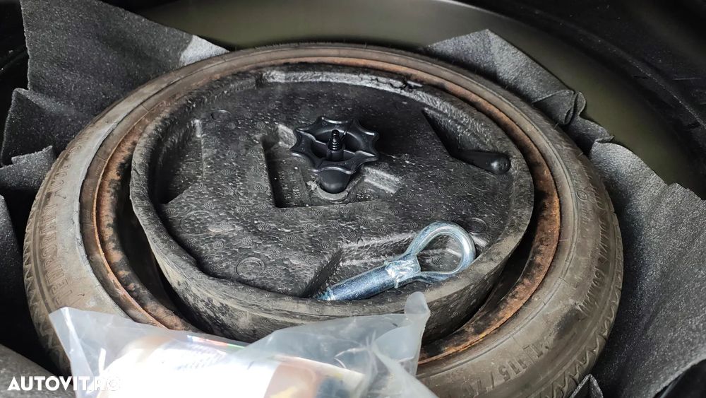 Opel Astra 1.6 Cosmo - 8