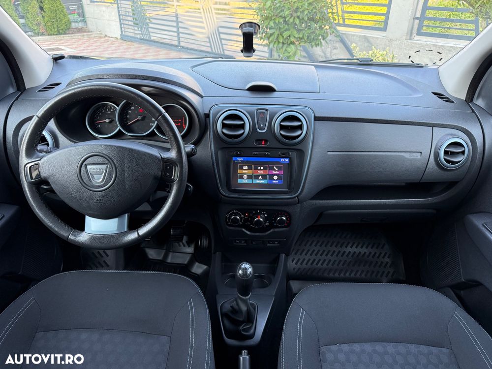 Dacia Lodgy 1.5 dCi Stepway - 33