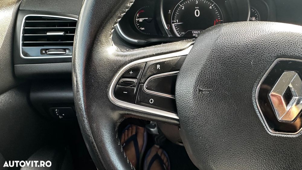 Renault Megane Energy dCi Intens - 19