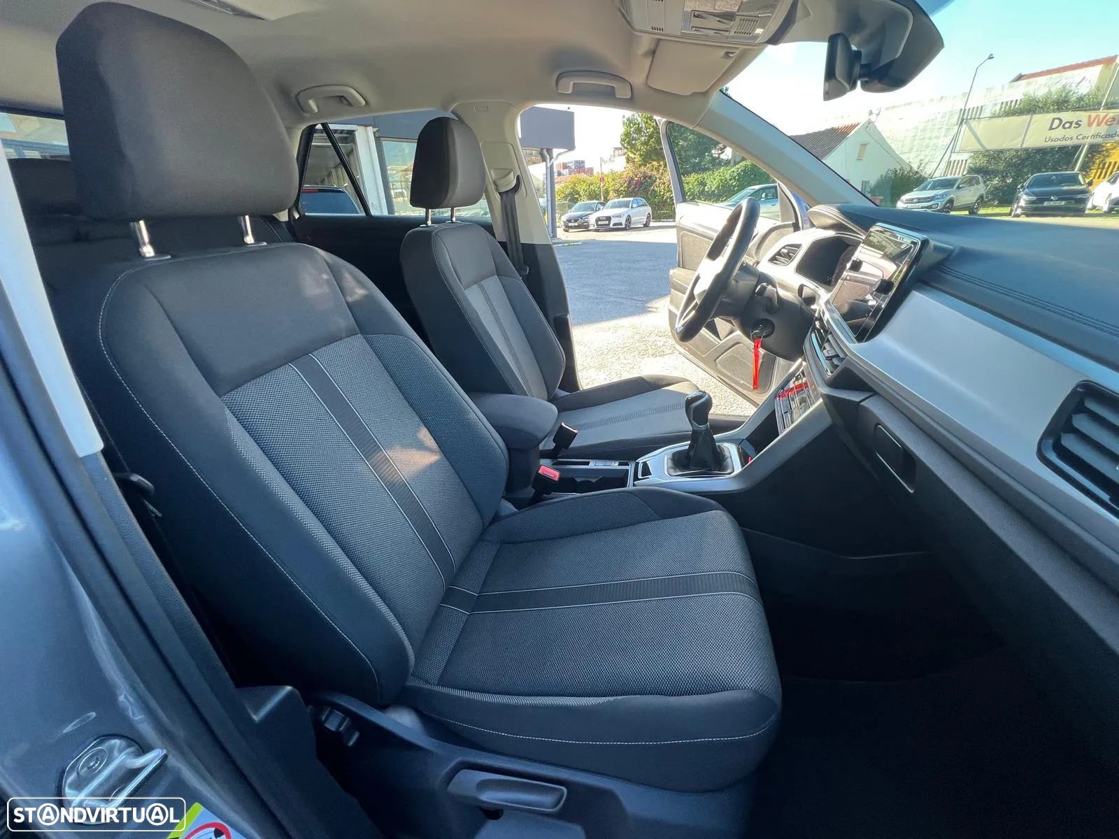 VW T-Roc 1.0 TSI Life - 12