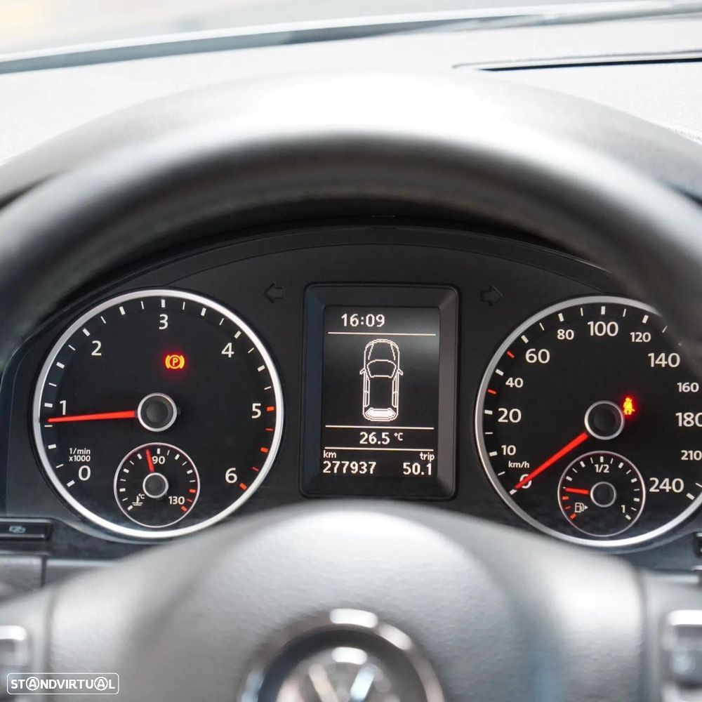 VW Tiguan 2.0 TDi Trend BlueMotion - 20