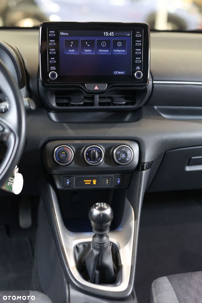Toyota Yaris - 27