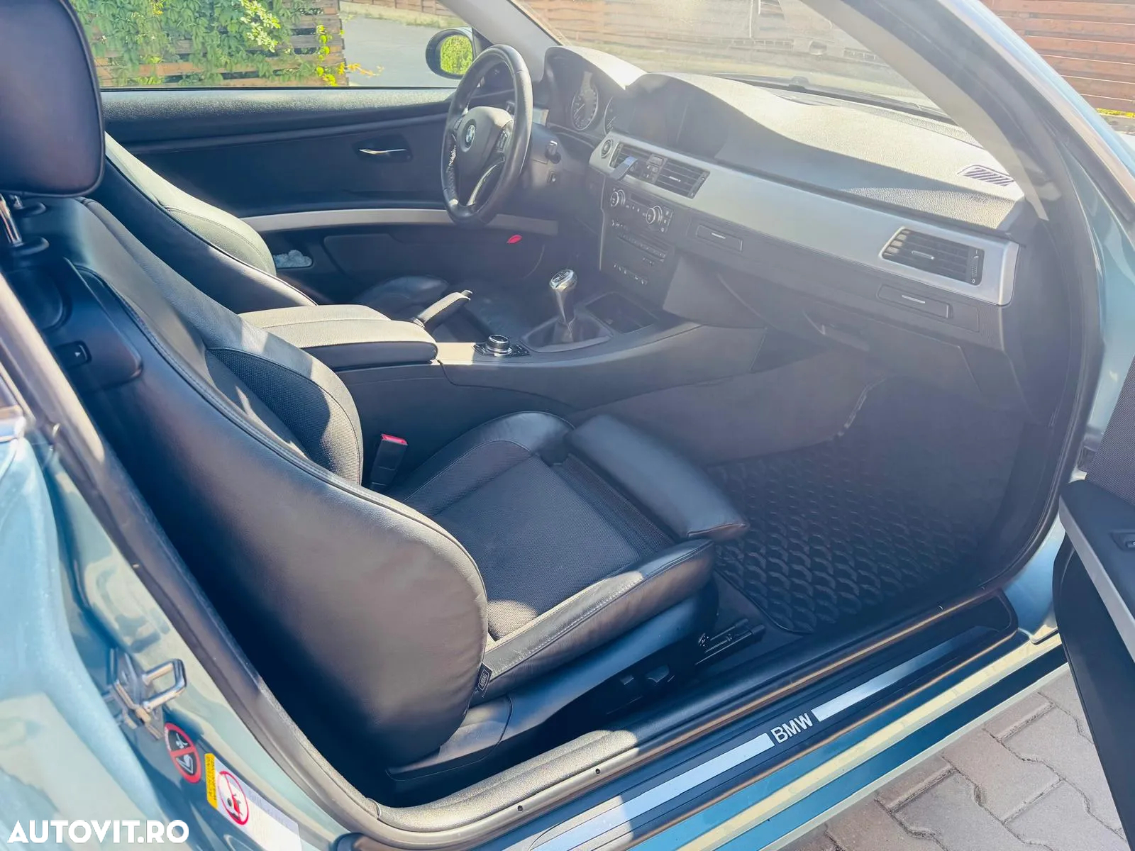 BMW Seria 3 320d Coupe - 15