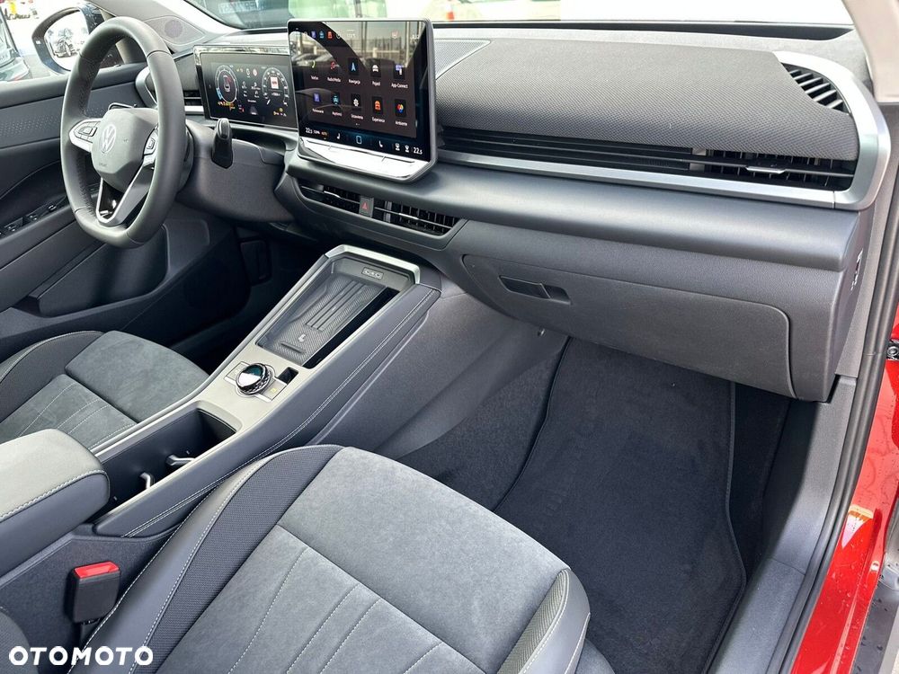 Volkswagen T-Roc - 19