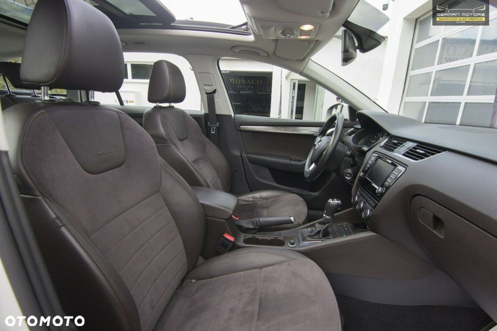 Skoda Octavia Scout 1.8 TSI 4x4 DSG - 33