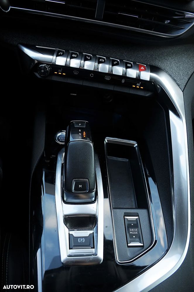 Peugeot 3008 - 13