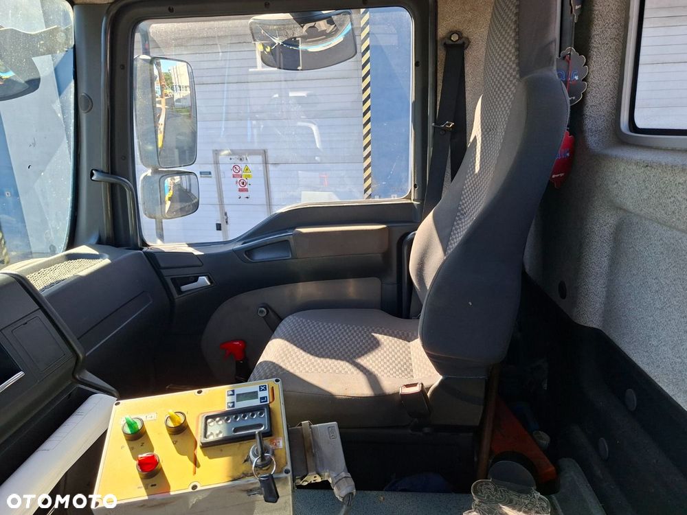 MAN Tgm 18.240 4X4 - 24