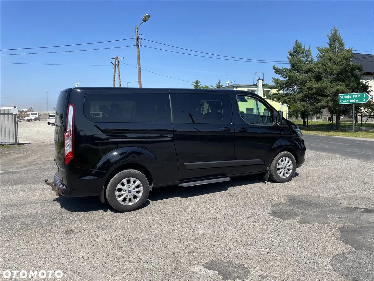 Ford Tourneo Custom - 7