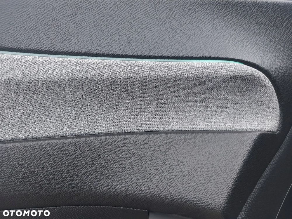 Peugeot 308 - 13