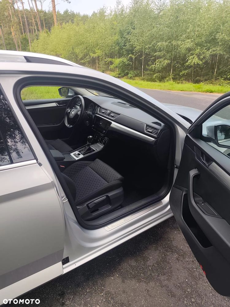 Skoda Superb 1.5 TSI Ambition DSG - 8