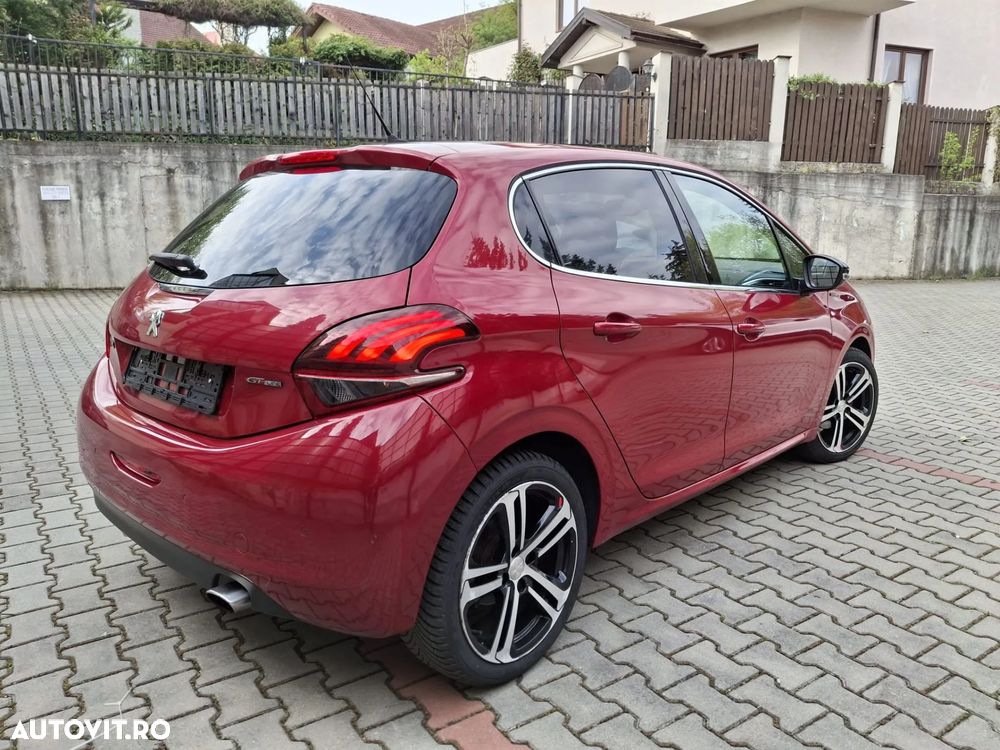 Peugeot 208 PureTech 110 Stop & Start Allure - 6