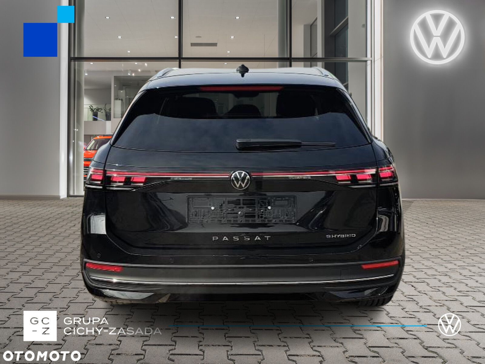 Volkswagen Passat - 4