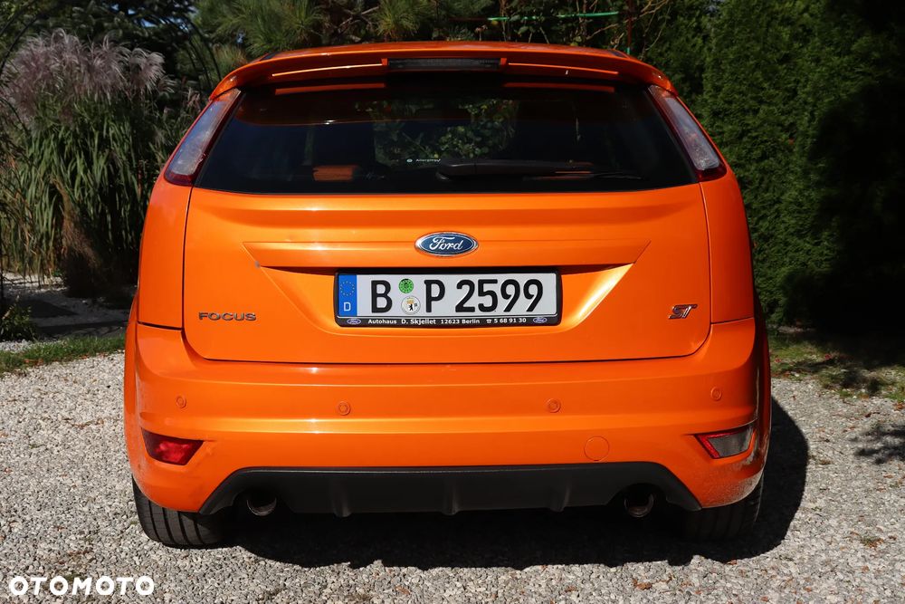 Ford Focus 2.5 ST - 27
