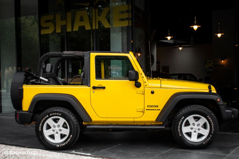 Jeep Wrangler 2.8 CRD ATX Sport - 12