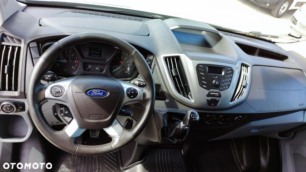 Ford Transit - 5